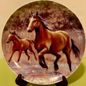Tone World Hautman Brothers Majestic Horse Art Plate Decorative